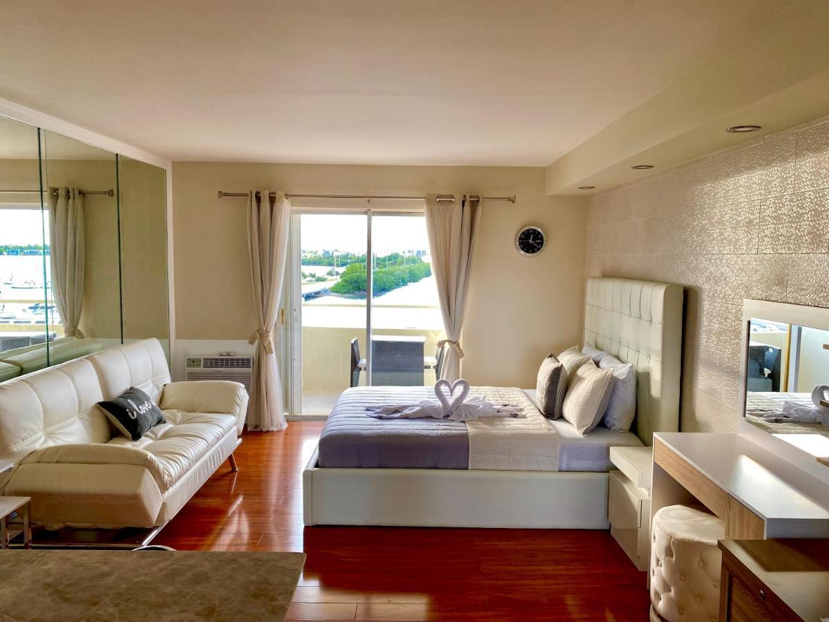 Modern Waterfront Apartment With Miami Skyline View, Free Parking 5 Mins Drive To Miami Beach Exterior foto